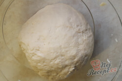 Příprava receptu Domácí křupavé housky jako z pekárny, krok 2