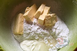 Příprava receptu Falešné linecké těsto z bílého jogurtu, krok 2