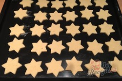 Příprava receptu Linecké hvězdičky plněné pařížským krémem, krok 4