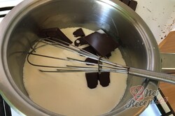 Příprava receptu Nadýchaný šlehačkový zákusek s čokoládou, krok 12