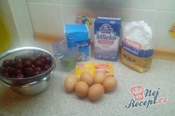 Příprava receptu Třešňová bublanina, krok 1
