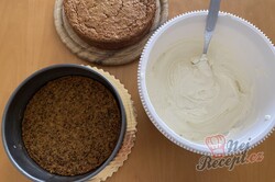 Příprava receptu Velikonoční dort - mrkvový korpus a tvarohově-mascarpone krém, krok 3