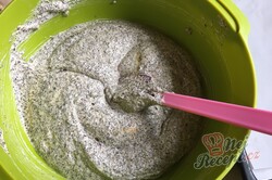 Příprava receptu Výborný makový zákusek s vanilkovým krémem a čokoládovou polevou, krok 4