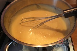 Příprava receptu Výborný makový zákusek s vanilkovým krémem a čokoládovou polevou, krok 8