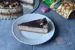 Příprava receptu Oříškový cheesecake s polevou z mléčné čokolády, krok 3