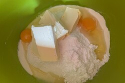Příprava receptu Křehký jablečný krémeš s vanilkovým krémem, krok 2