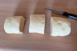 Příprava receptu Křehký jablečný krémeš s vanilkovým krémem, krok 3