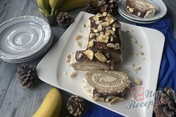 Příprava receptu Banánová roláda s ořechovým krémem bez lepku., krok 4