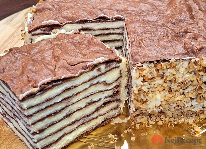 Lahodný dort Karpatka - tradiční polská pochoutka podle receptu od cukrářky.