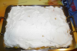 Příprava receptu Ovocné Karpaty s vanilkovým a tvarohovým krémem, krok 8