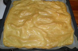 Příprava receptu Ovocné Karpaty s vanilkovým a tvarohovým krémem, krok 4