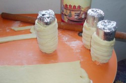 Příprava receptu Trdelníky s ořechovou drobenkou, krok 9
