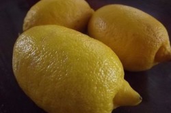 Příprava receptu Domácí citrónové želé bonbóny pro nejmenší, krok 2