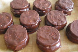 Příprava receptu Měkkoučké koláčky obalené v čokoládě, krok 7