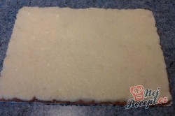 Příprava receptu Roláda z dortových oplatek, krok 9
