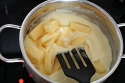 Příprava receptu Fenomenální sýrové soufflé, krok 5
