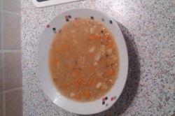 Příprava receptu Polévka z červené čočky s bramborem, krok 1