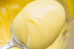 Nejjednodušší recept na citrónový krém, který je hotový za pár minut, krok 2