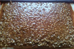 Příprava receptu Křupavé oříšky v karamelu a oplatce - GRILÁŽKY, krok 8