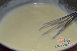 Příprava receptu Jogurtový krémeš s piškoty, krok 2