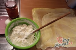 Příprava receptu Plněná sýrová roláda, krok 6