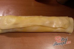 Příprava receptu Plněná sýrová roláda, krok 12