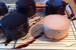 Příprava receptu Malinovo-čokoládové pěnové dortíky, krok 3
