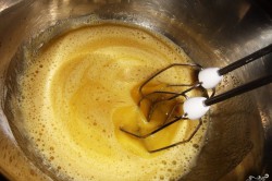 Příprava receptu Osvěžující citrónové sklenice s domácími sušenkami, krok 3