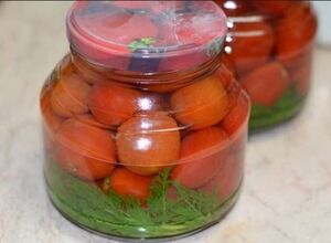 Recept Konzervované rajčata s mrkvovou natí bez nakladače
