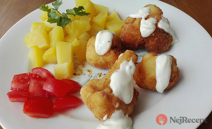 Recept Klasika na talíři - smažený květák s bramborami