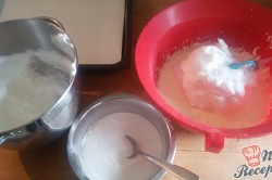 Příprava receptu Jednoduché citrónové řezy s bílou čokoládou, krok 2