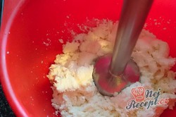 Příprava receptu Nepečený dort s vanilkovým krémem, krok 6