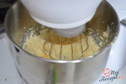 Příprava receptu Výborný krémeš z listového těsta, krok 5