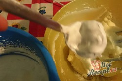 Příprava receptu Nepečený dort s vanilkovým krémem, krok 3