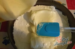Příprava receptu Nepečený dort s vanilkovým krémem, krok 9