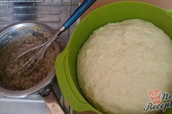 Příprava receptu Croissanty s lískooříškovou náplní - FOTOPOSTUP, krok 9