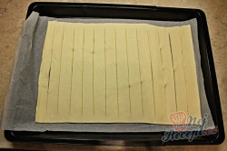 Příprava receptu Bleskové párečky v listovém těstě, krok 2