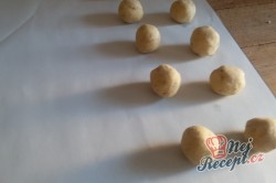 Příprava receptu Křehké sušenky jednoočko, krok 4