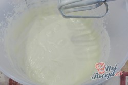 Příprava receptu Jahodové knedlíčky z tvarohového těsta, krok 1