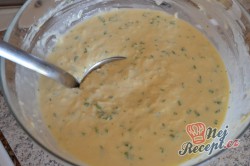Příprava receptu Nejlepší slané palačinky s česnekem, sýrem a bylinkami, krok 6