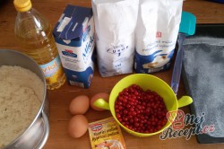 Rybízová bublanina - nejjednodušší recept od babičky, krok 1