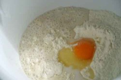 Příprava receptu Dukátové buchtičky s vanilkovým krémem, krok 2