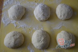 Příprava receptu Sýrové croissanty, krok 7