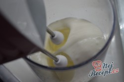 Příprava receptu Meruňkovo-jogurtový dort BEZ PEČENÍ, krok 8