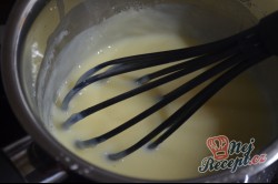 Příprava receptu Fantastické měkkoučké vanilkové pudinkáče, krok 5