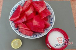 Příprava receptu Džem z červeného melounu, krok 1