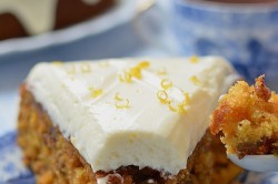 Příprava receptu Zdravější dezert - Mrkvový dort s citronovou polevou, krok 18