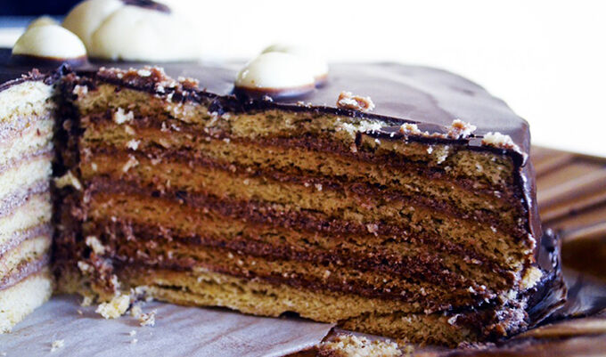Recept Medový dort s čokoládou
