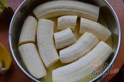 Příprava receptu Famózní banánový nepečený dort, krok 5