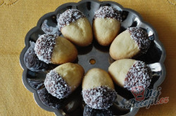 Příprava receptu Pamlsek veverky obalený v čokoládě a kokosu, krok 3